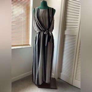 A.U.M ~ Short Sleeve Wide Leg JumpSuit w/Pockets